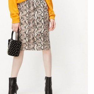 INC Pencil Lined SnakeSkin Print Skirt Size 6